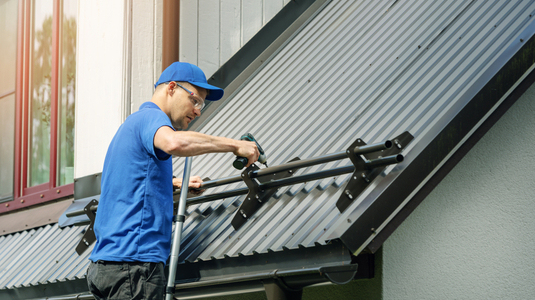 installing metal roof